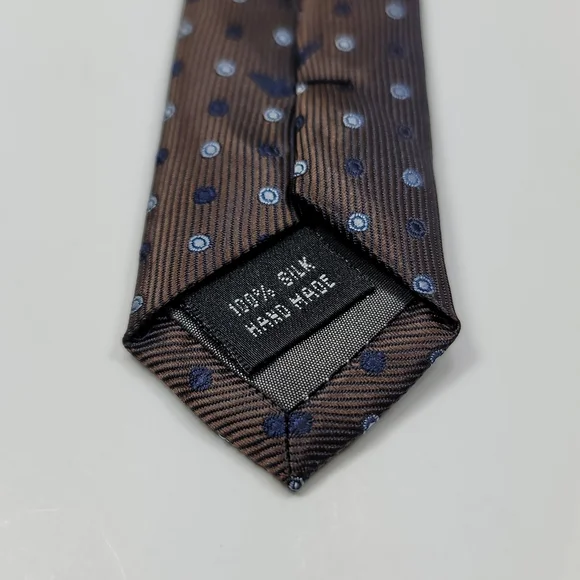👔👔👔Armani Classic Clean-Styled Logo Men's Tie - 100% Pure Silk - Picture 6 of 6